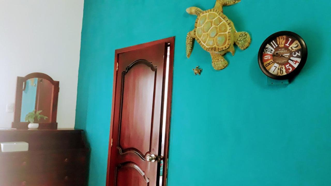 Suite Galarous Island Puerto Ayora  Eksteriør billede