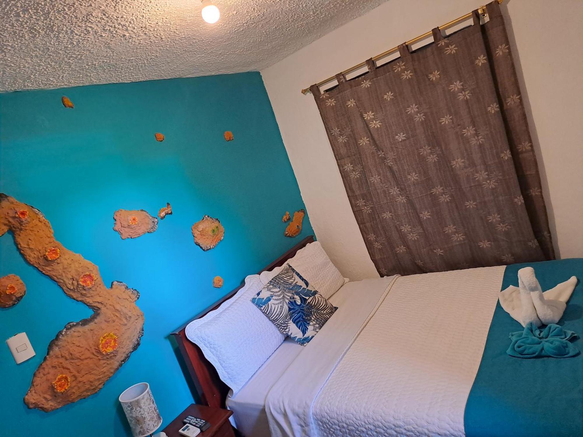 Suite Galarous Island Puerto Ayora  Eksteriør billede